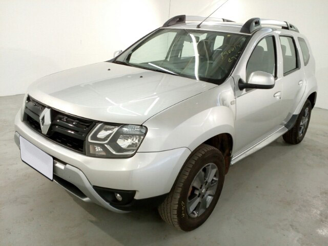 LOTE 035 Renault Duster  2.0 16V Dynamique