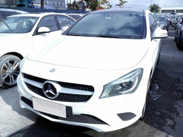 LOTE 081 Mercedes-Benz CLA 200 Urban DCT (Flex) 