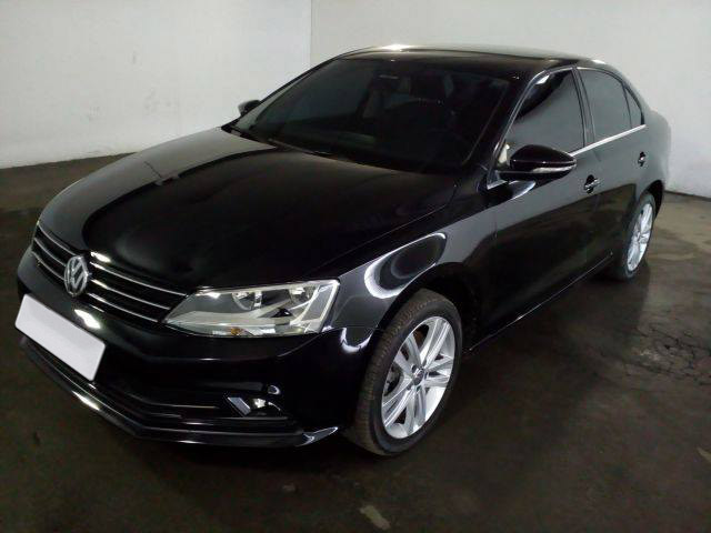 LOTE 093 Volkswagen Jetta 2.0 TSI 