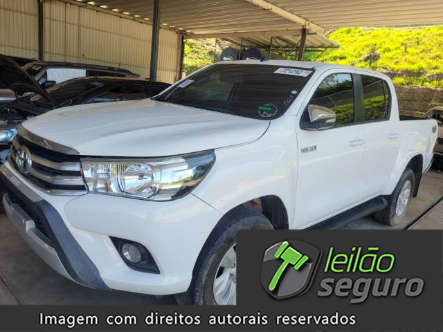LOTE 010 TOYOTA HILUX CD 2017