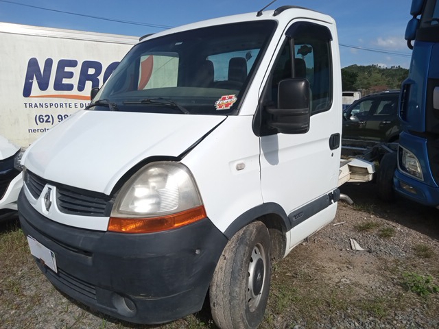 LOTE 011 RENAULT MASTER CC 2.5 DCI 