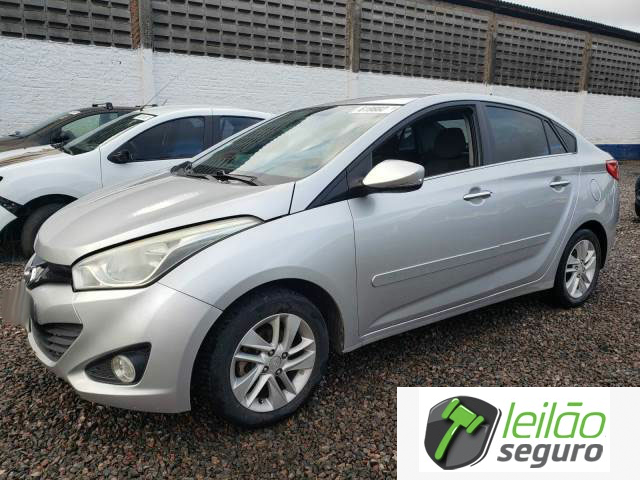 LOTE 017  HYUNDAI/HB20S PREMIUM 1.6