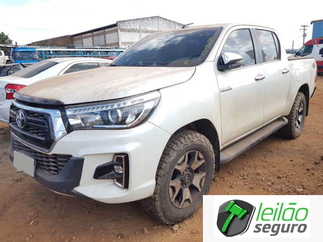 LOTE 042 TOYOTA/HILUX CD SRX 2.8 D-4D TURBO
