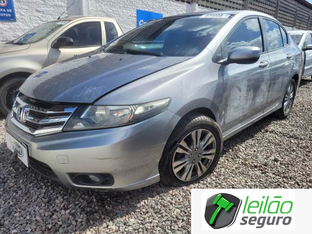 LOTE 093 HONDA/CITY LX 1.5 16V 2014