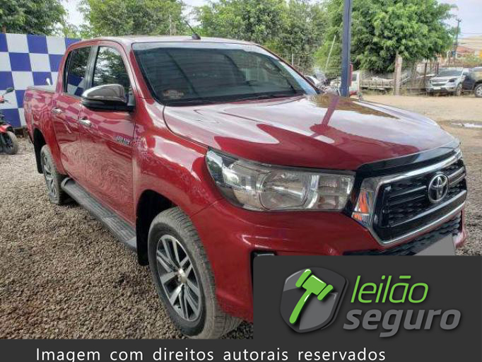 LOTE 043  TOYOTA HILUX CD 2018
